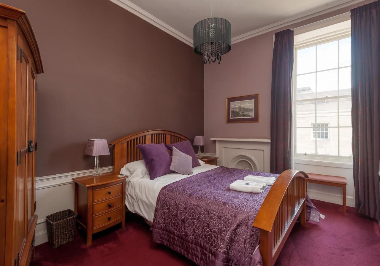 Bank St Royal Mile Apartment เอดินบะระ ภายนอก รูปภาพ